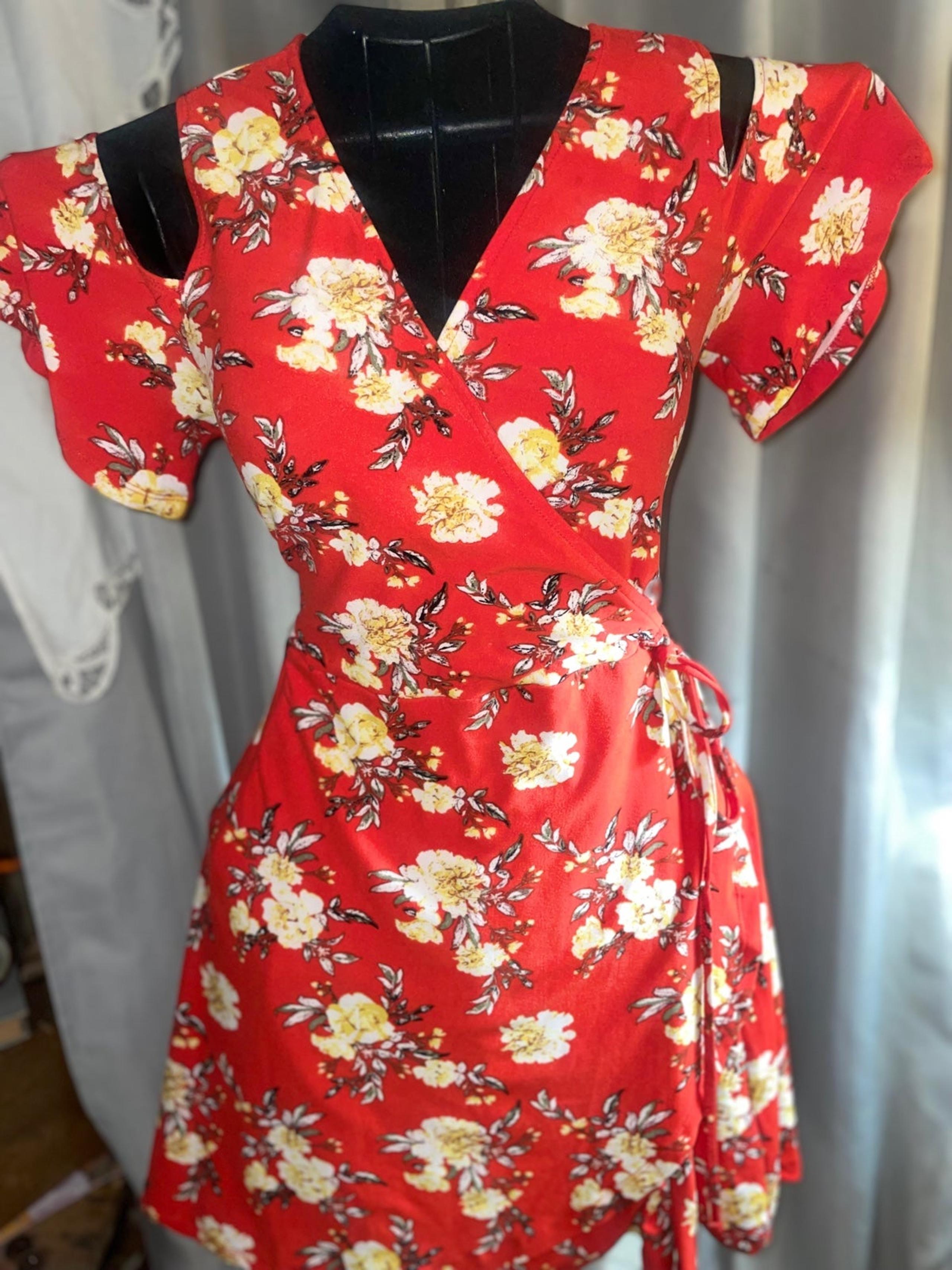 “Wishful park” Red floral cold shoulder dress