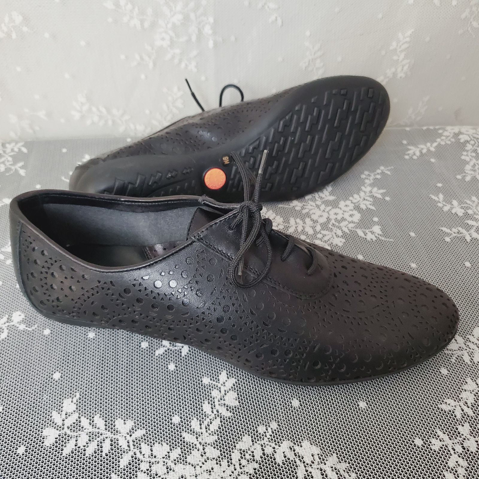 SESTO MEUCCI Lazer Cut Shoes!