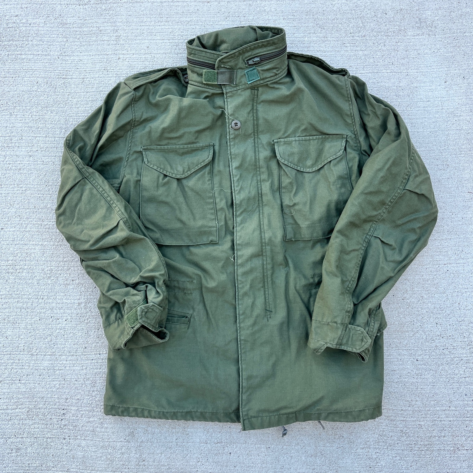 Vintage Green Men’s Military Field Jacket Parka Size Small