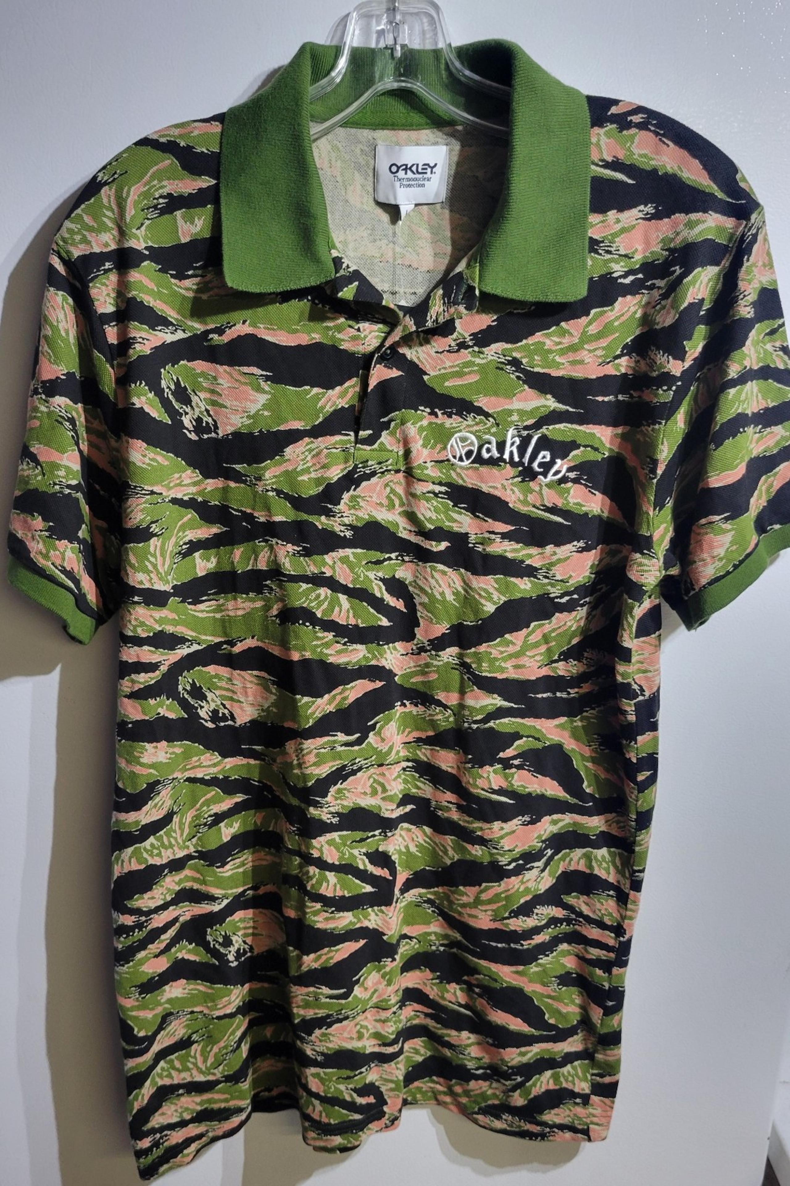 Oakley Mens Polo Shirt Tiger Camo Thermonuclear Protection NWT Size L