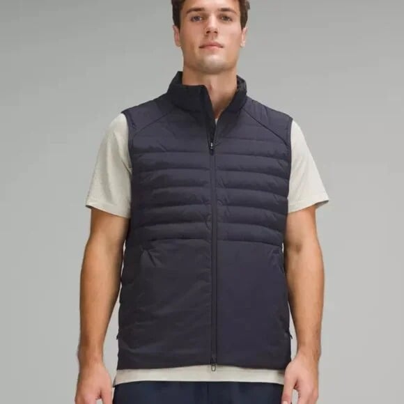 Lululemon Men's Black Down For It All 700 Fill Winter Puffer Vest Size XL