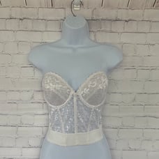 90’s Vintage Lace white corset size 38C