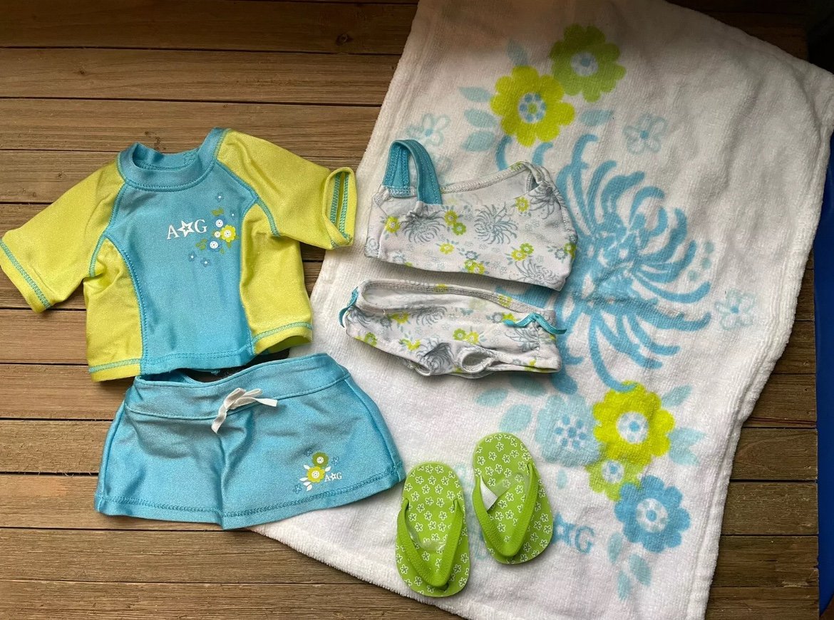 American Girl, 2 in 1 Surf Swimsuit, Blue & Green, Towel GUC.