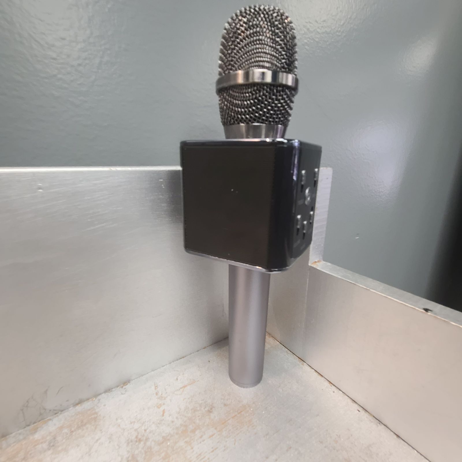 Black Karaoke Microphone Bluetooth Wireless