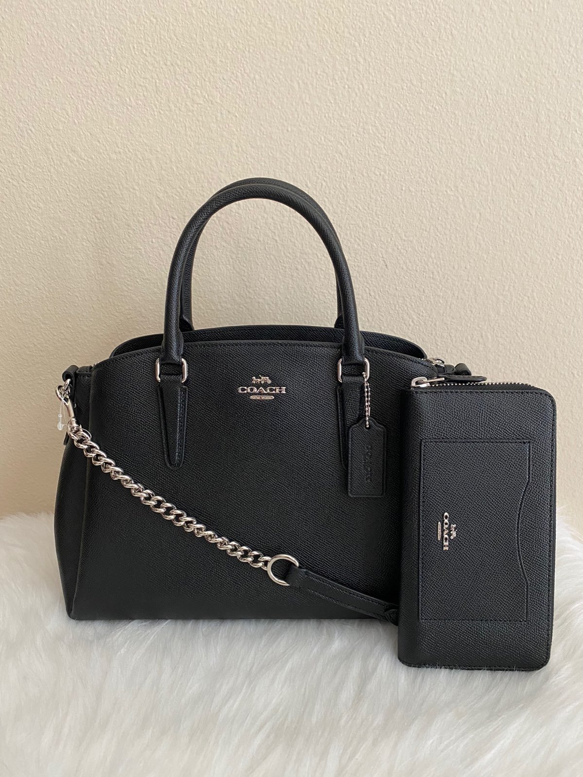 Coach purse and wallet set