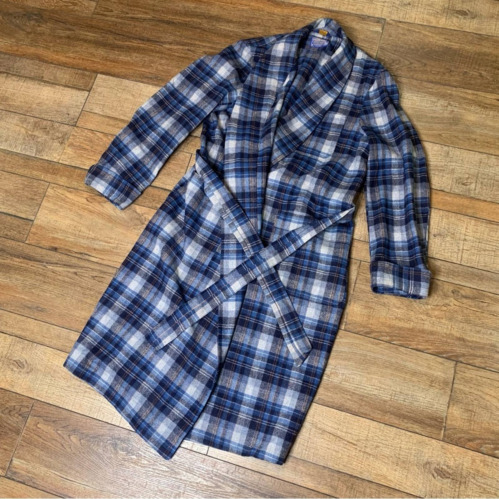 Pendleton Men’s Pure Virgin Wool Robe