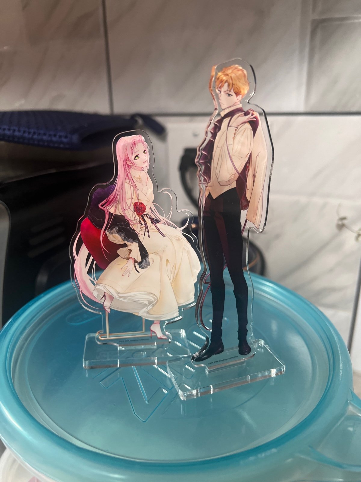 stepmother’s marchen acrylic stands Shuri , Nora