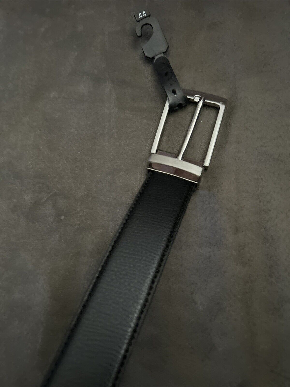 Genuine Black Leather with Synthetic Lining Mens Classy Dress Belts 44 New