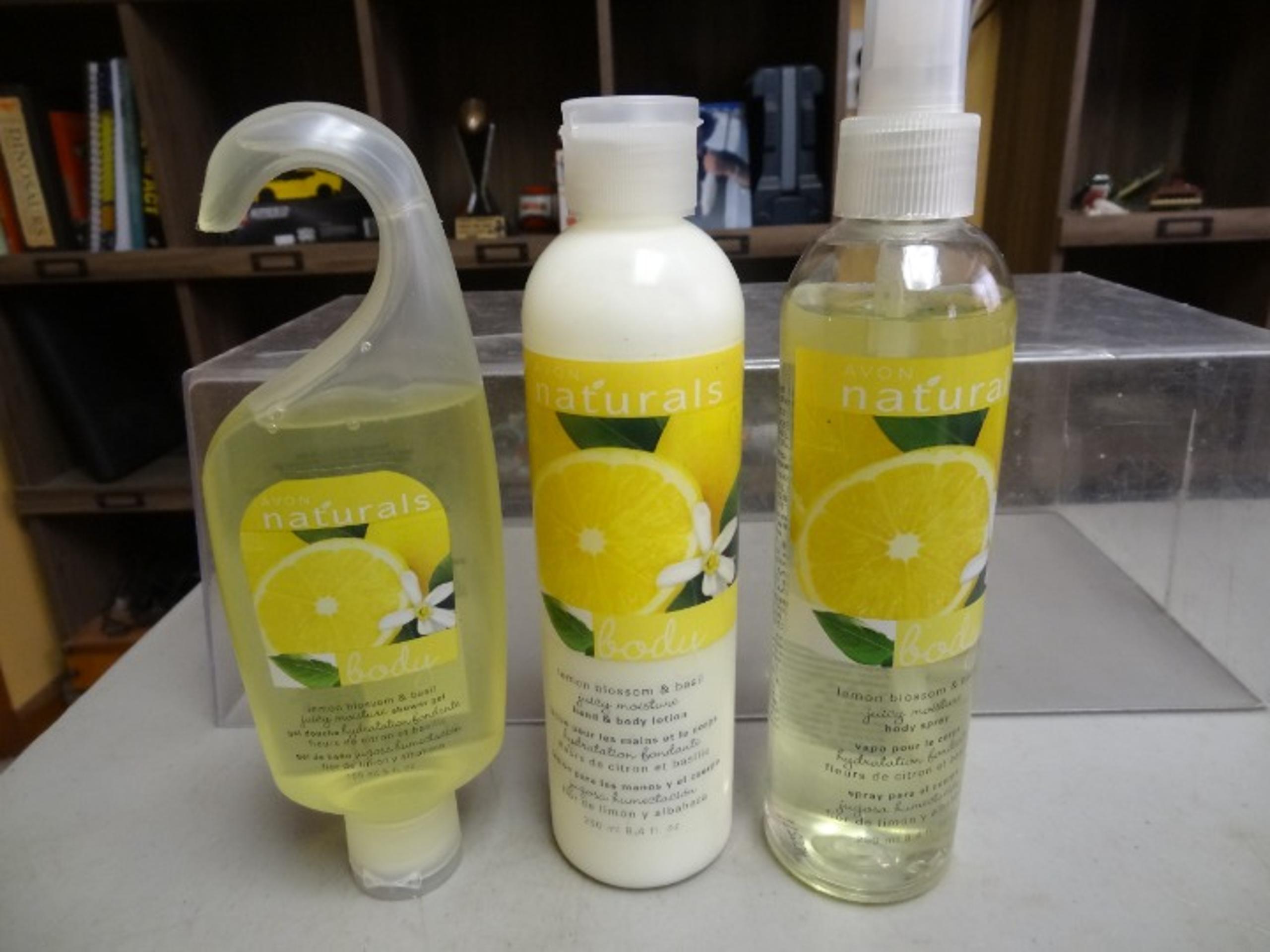 AVON NATURALS LEMON BLOSSOM & BASIL BODY SPRAY + BODY LOTION + SHOWER GEL NEW