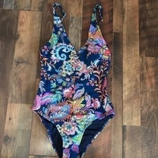 BCBG Maxazaria one piece women’s swimsuit bathing suit blue floral NEW SZ M