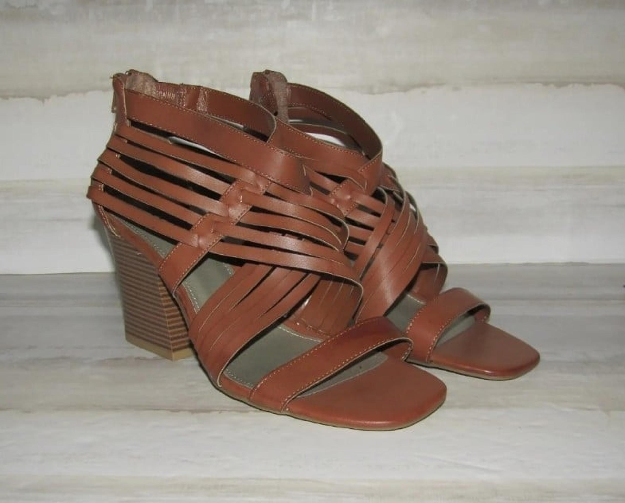 a.n.a Faux Leather Open Toe Heels Womens Size 10 Brown