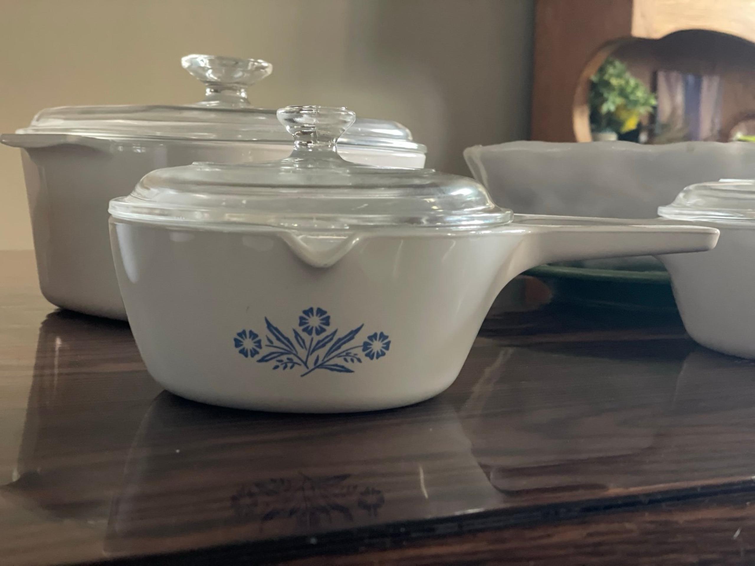 Vintage Corning Ware Cornflower Blue 2 1/2 Cup Pour Spout Pot Sauce Pan P-89-B
