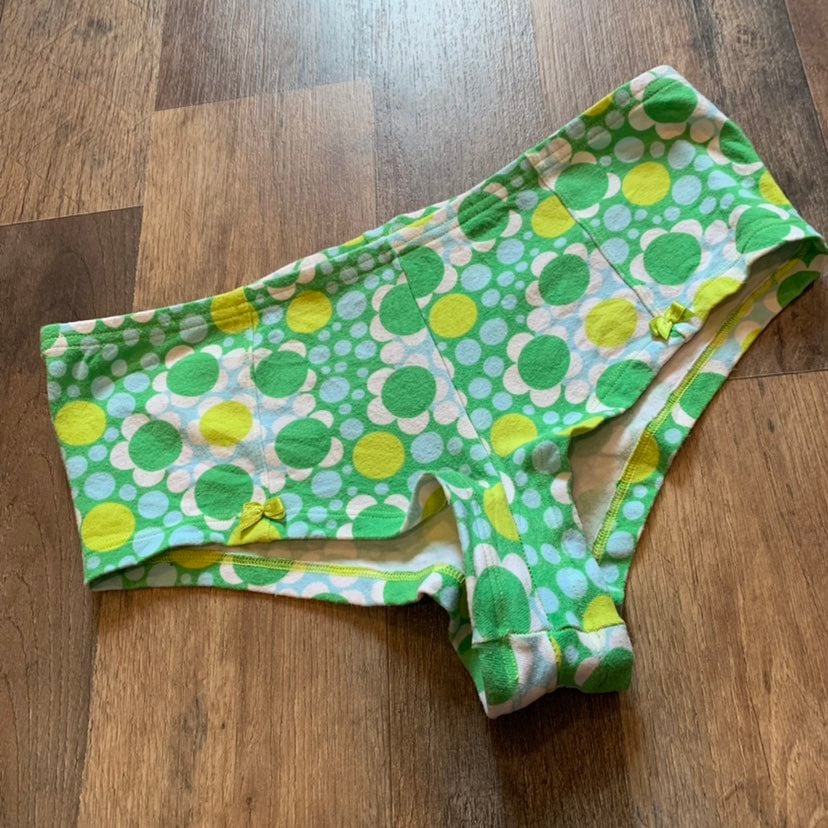 VS PINK Vintage floral polka dot panty