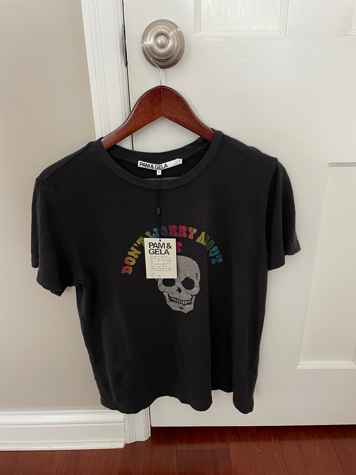 NWT Pam & Gela Don’t Worry Concert Tee Small