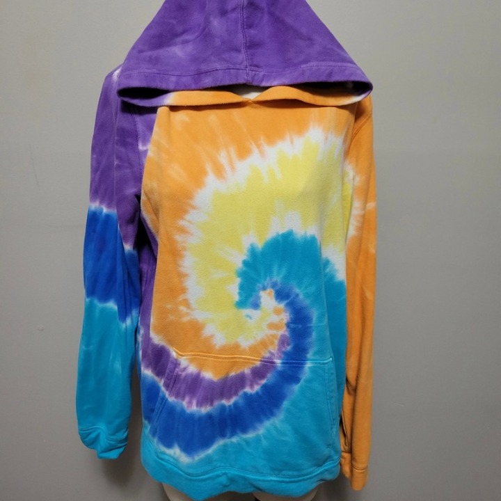 swirl tie dye hoodie size women's medium/ large