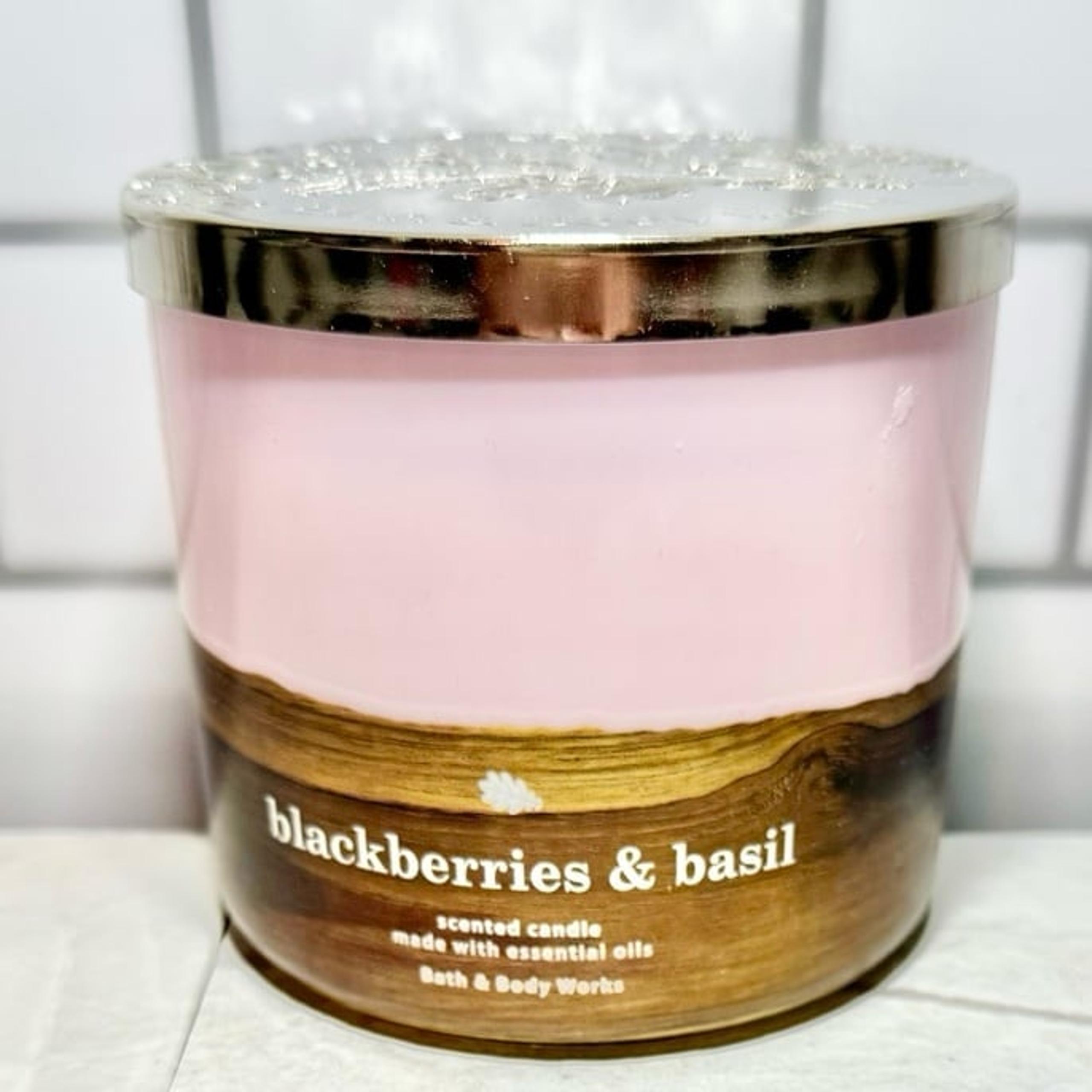 B&BW Blackberries & Basil Three Wick Candle