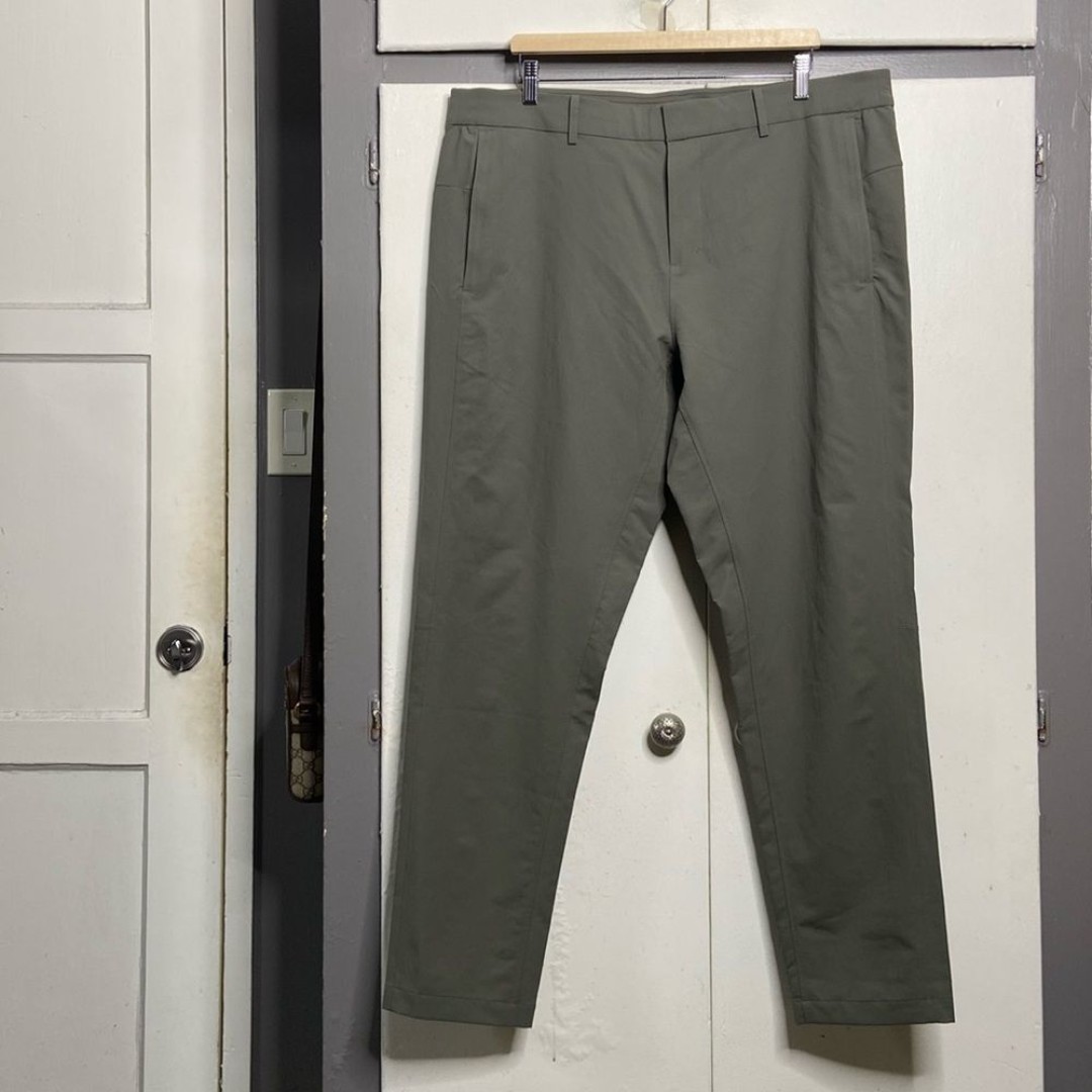 lululemon men pants size 40 green
