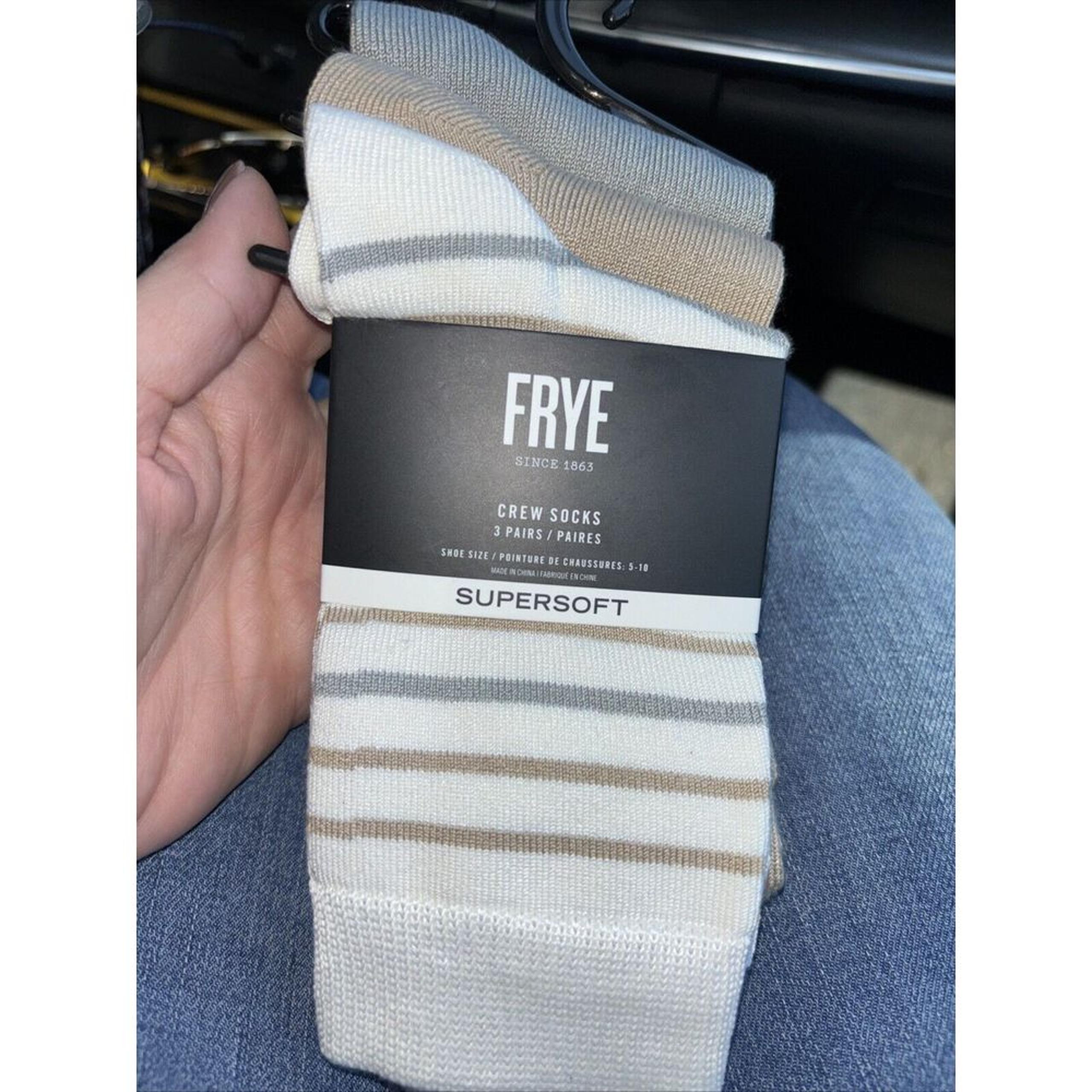 Frye Crew Socks 3 PAIR Women's 5-10 Shoe Size SUPERSOFT NWT Striped TOTE 2