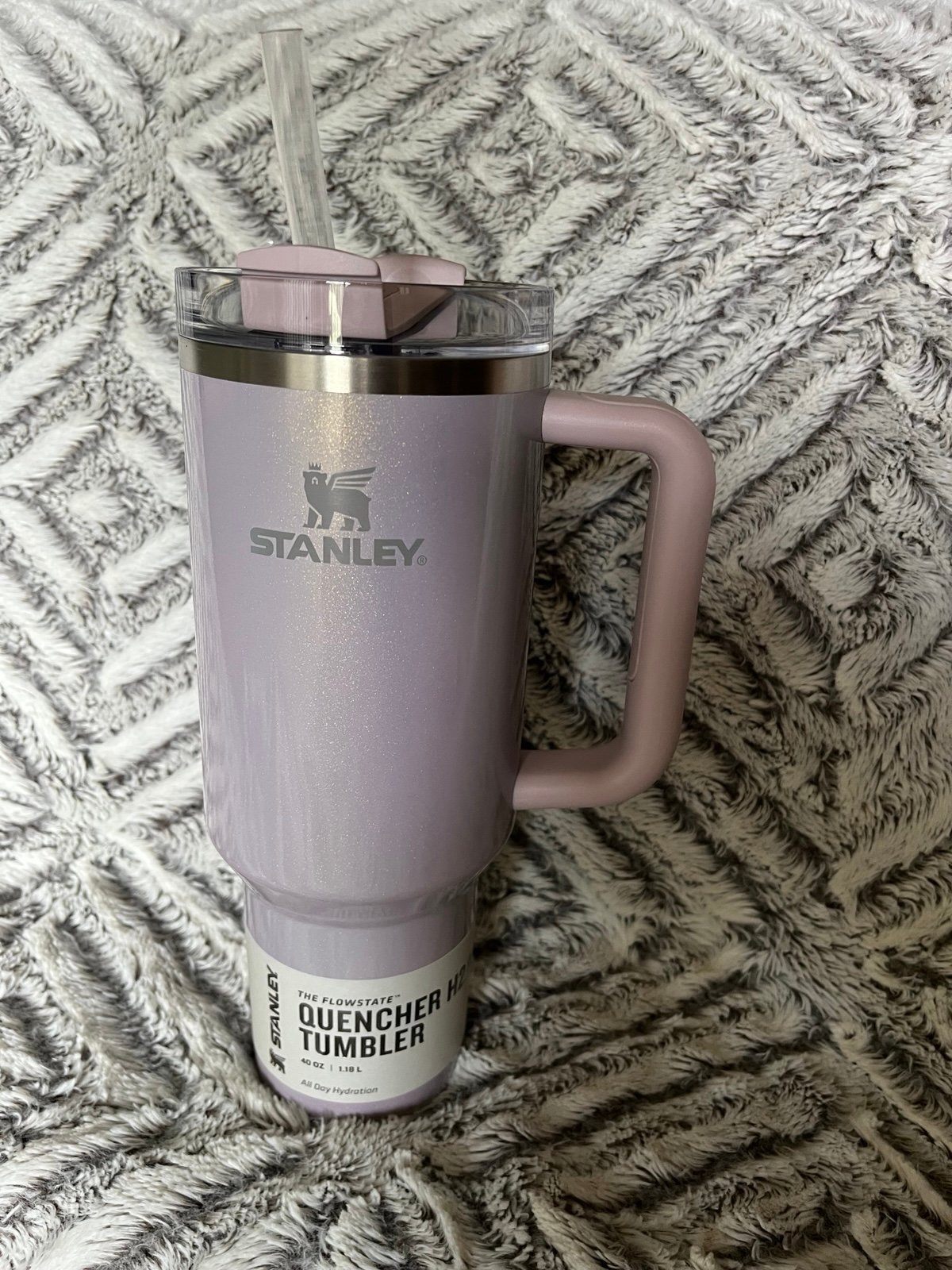 Stanley 40oz Flowstate Quencher Tumbler in Aster