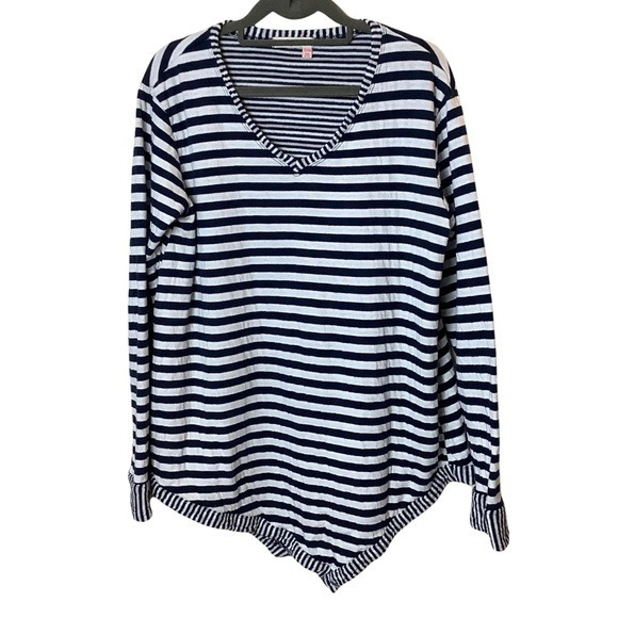 Fresh Produce V-Neck Striped Double Cloth Asymmetric Hem Soft Cotton Top XS/S