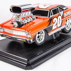 Action 1:18 Muscle Machines Tony Stewart 1967 Chevy Home Depot Diecast Model Car