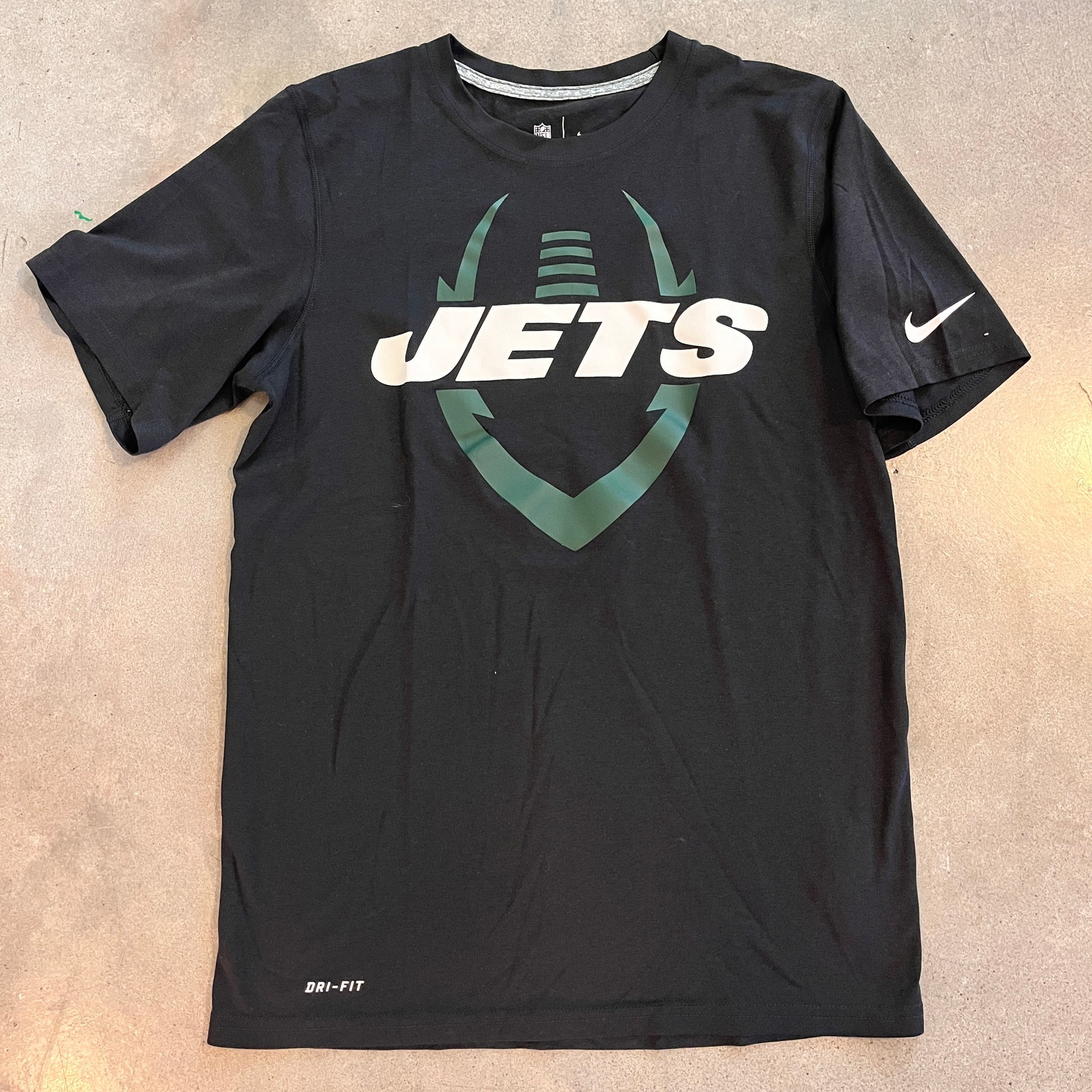 NFL NIKE New York Jets football black tshirt Mens small NEW sports team apparel