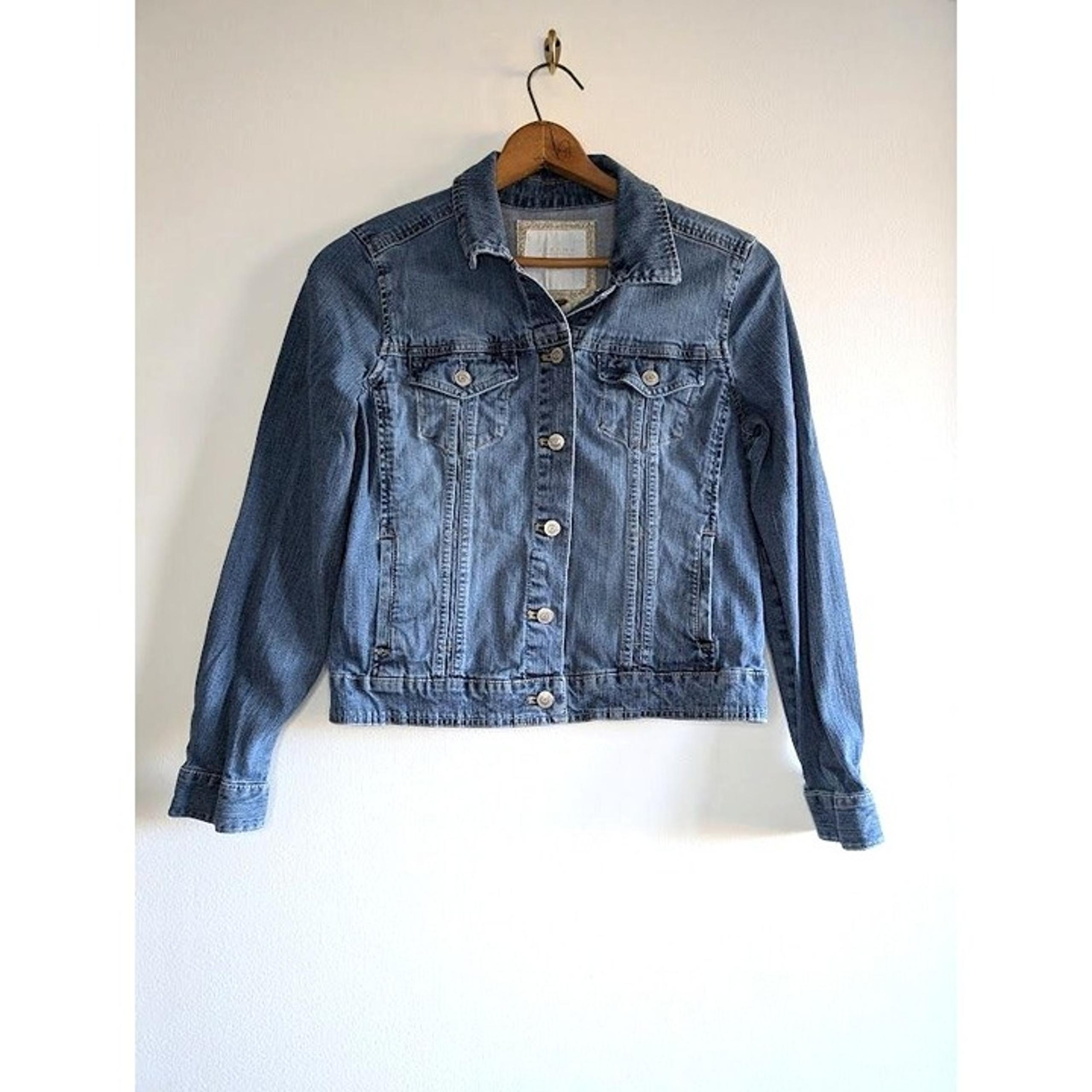 Sonoma Denim Jacket Women's Size Medium Vintage Y2K Short Trucker Jeans Button