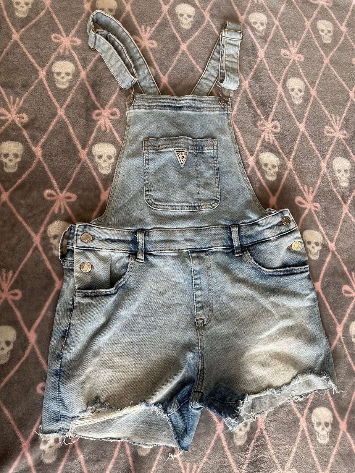 Guess Overalls shorts
