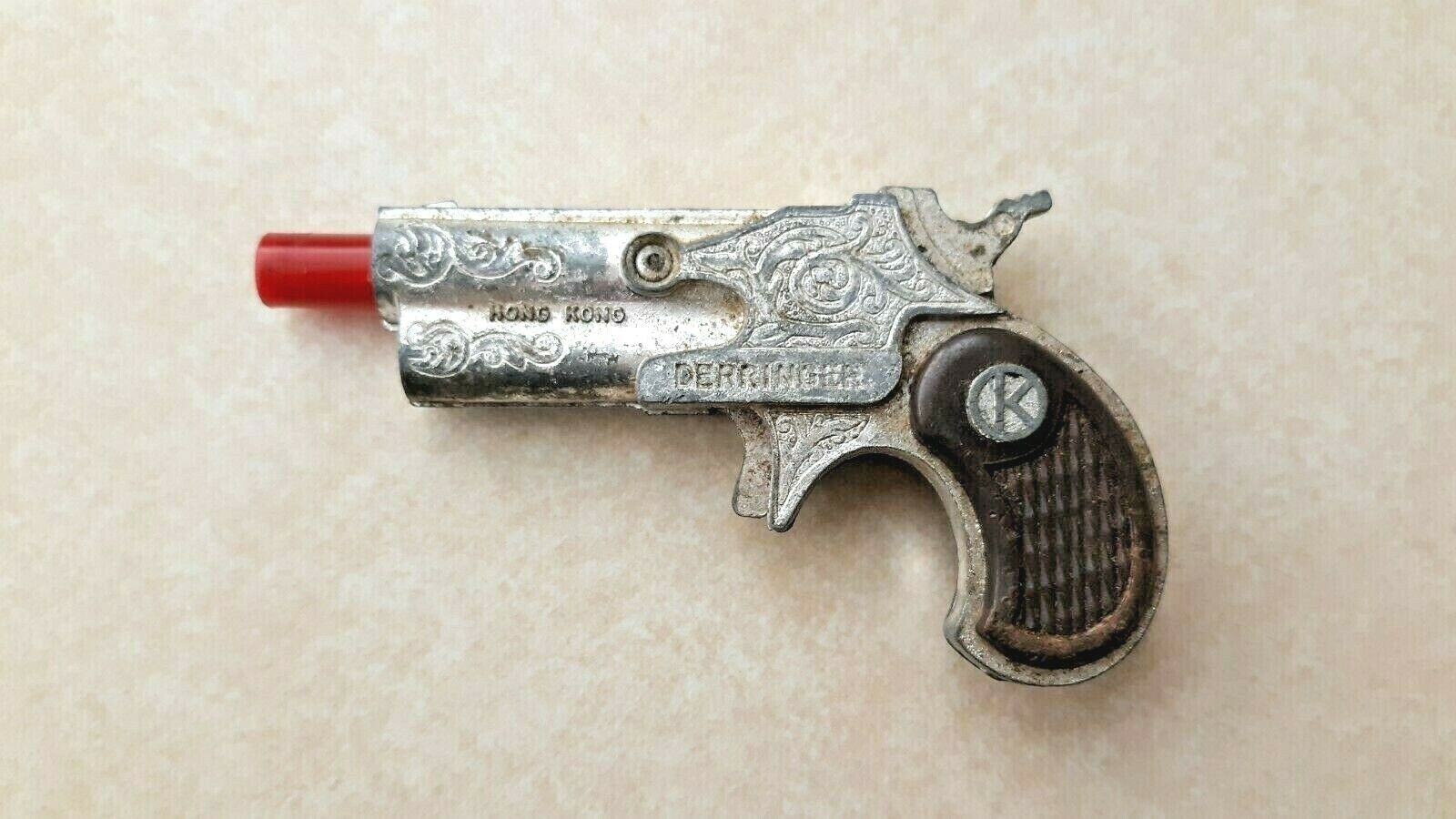 VINTAGE 1950'S TOY METAL DERRINGER CAP GUN 3 1/2"