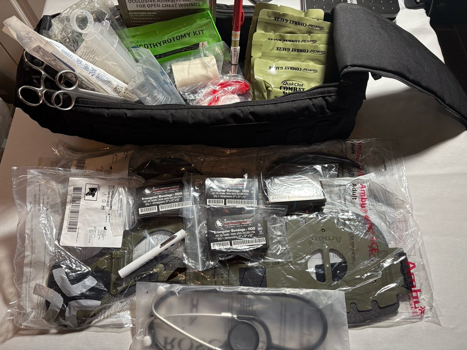 First aid medical bag, North American rescue items