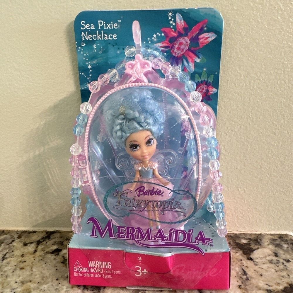 NEW Barbie Fairytopia Light Blue Sea Pixie Mermaidia Necklace & Ring Doll K0545