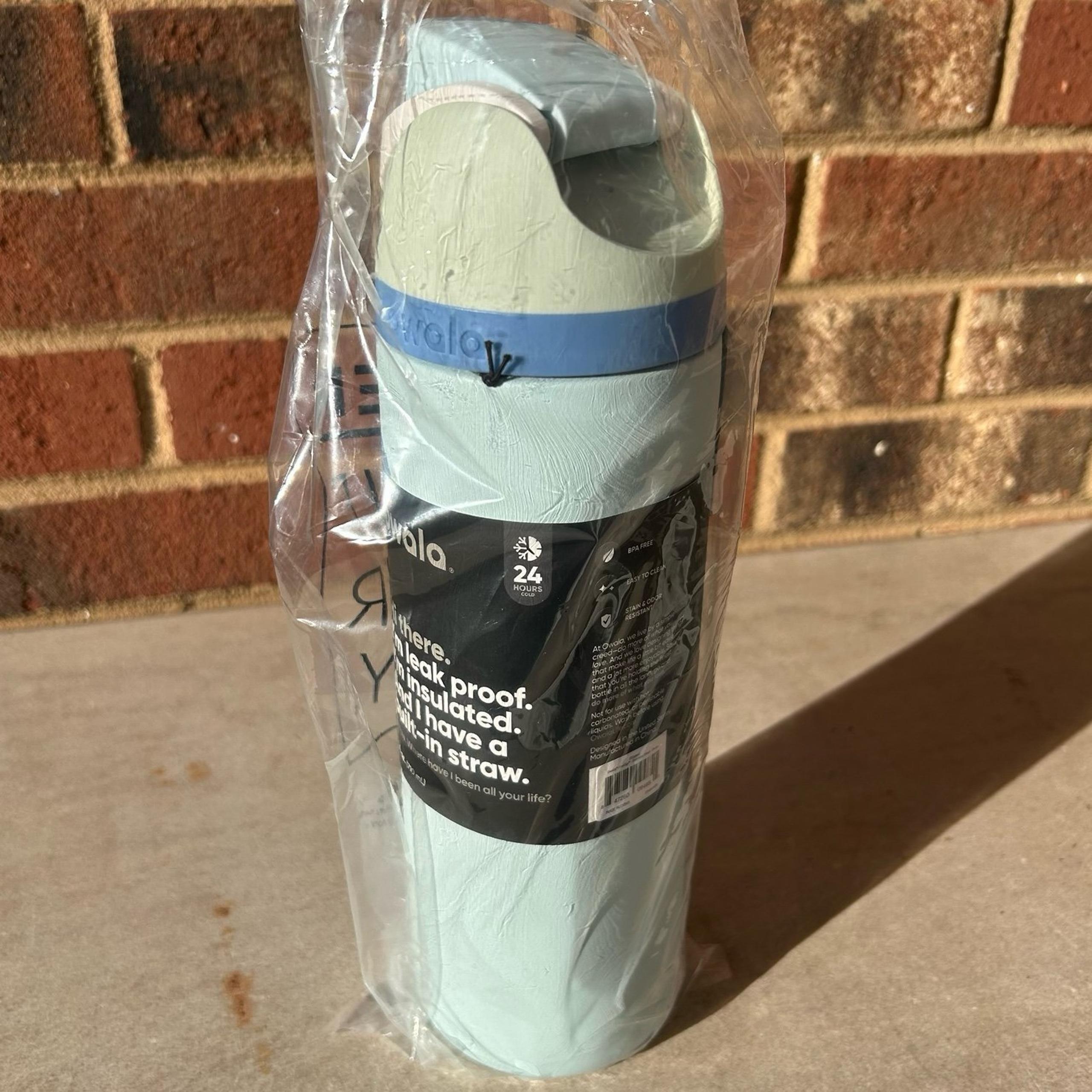 NEW, SEALED Owala x Disney "Cinderella" FreeSip 24 oz Light Blue Water Bottle!