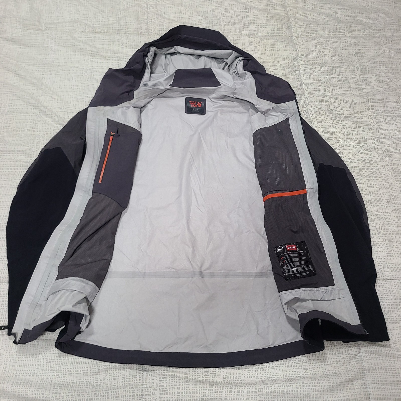 Mountain Hardwear Nylon Jacket Hoodie L/G Black with RECCON TECHNOLOGY