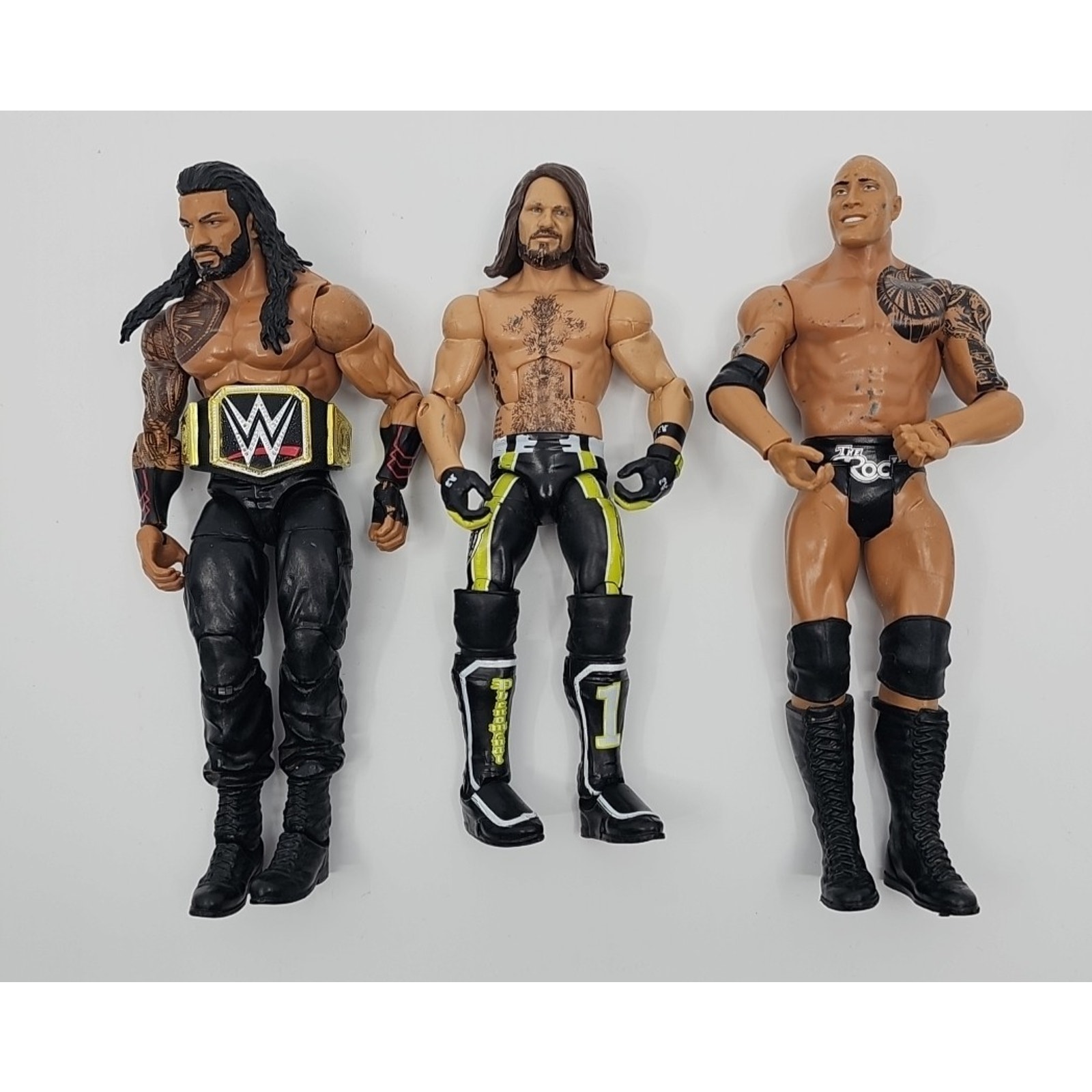 Lot 3 Mattel WWE Elite Collection The Rock Roman Reigns AJ Styles Figures