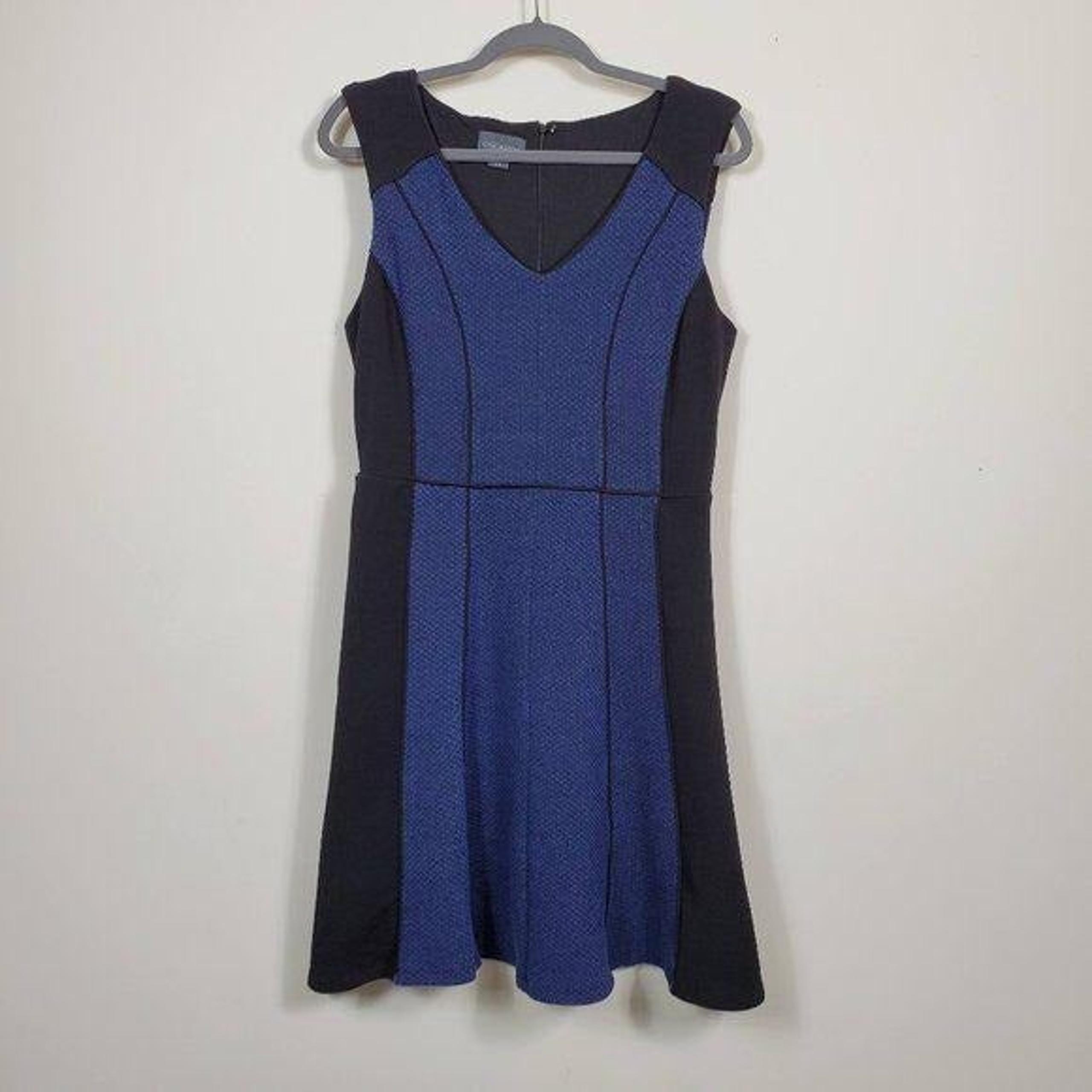 Covington Sleeveless Sheath Dress Size M