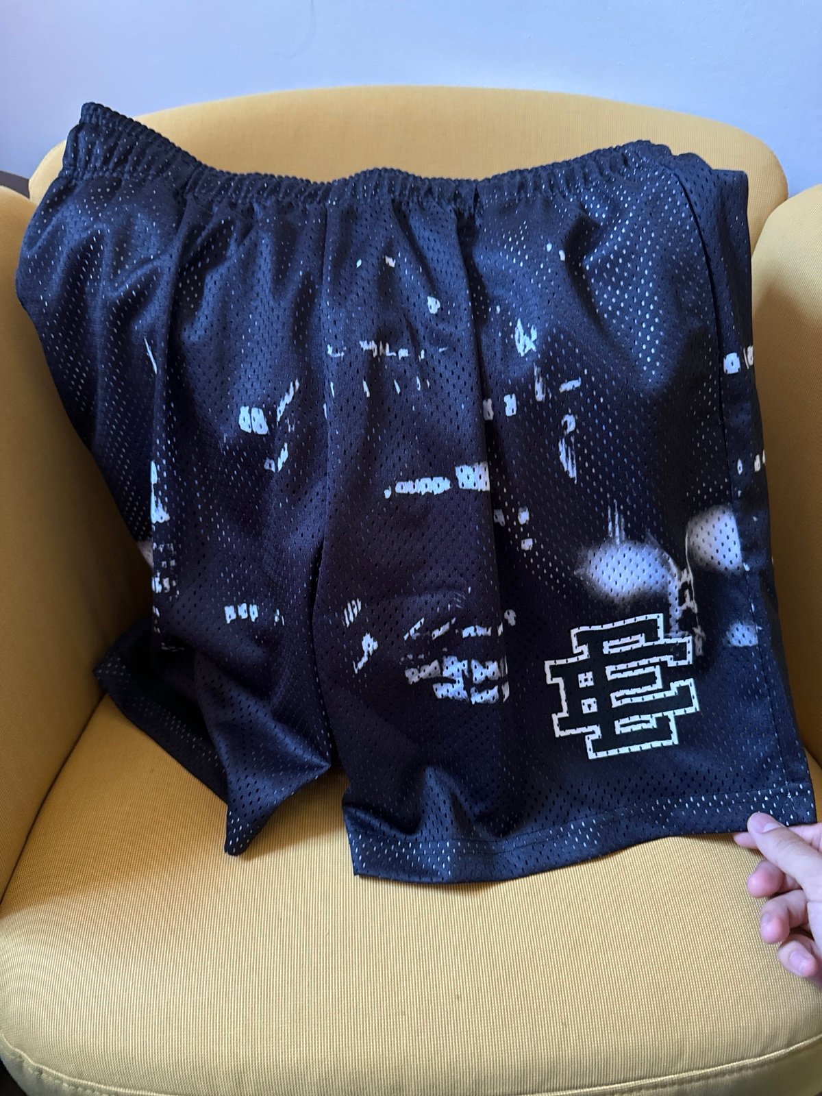 Eric Emanuel EE Basic Short Black Skyline