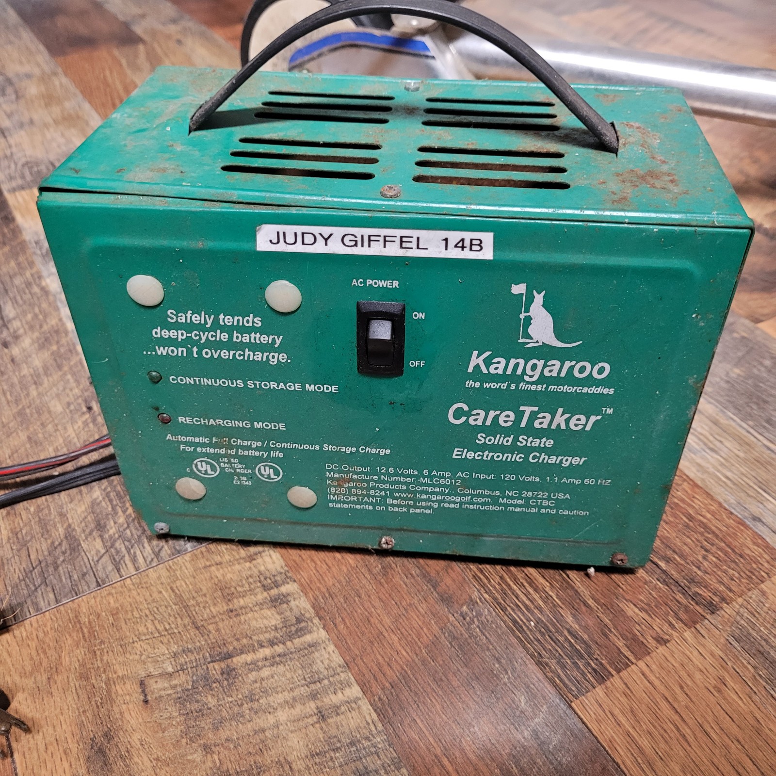 Kangaroo CareTaker Solid State Electronic Charger