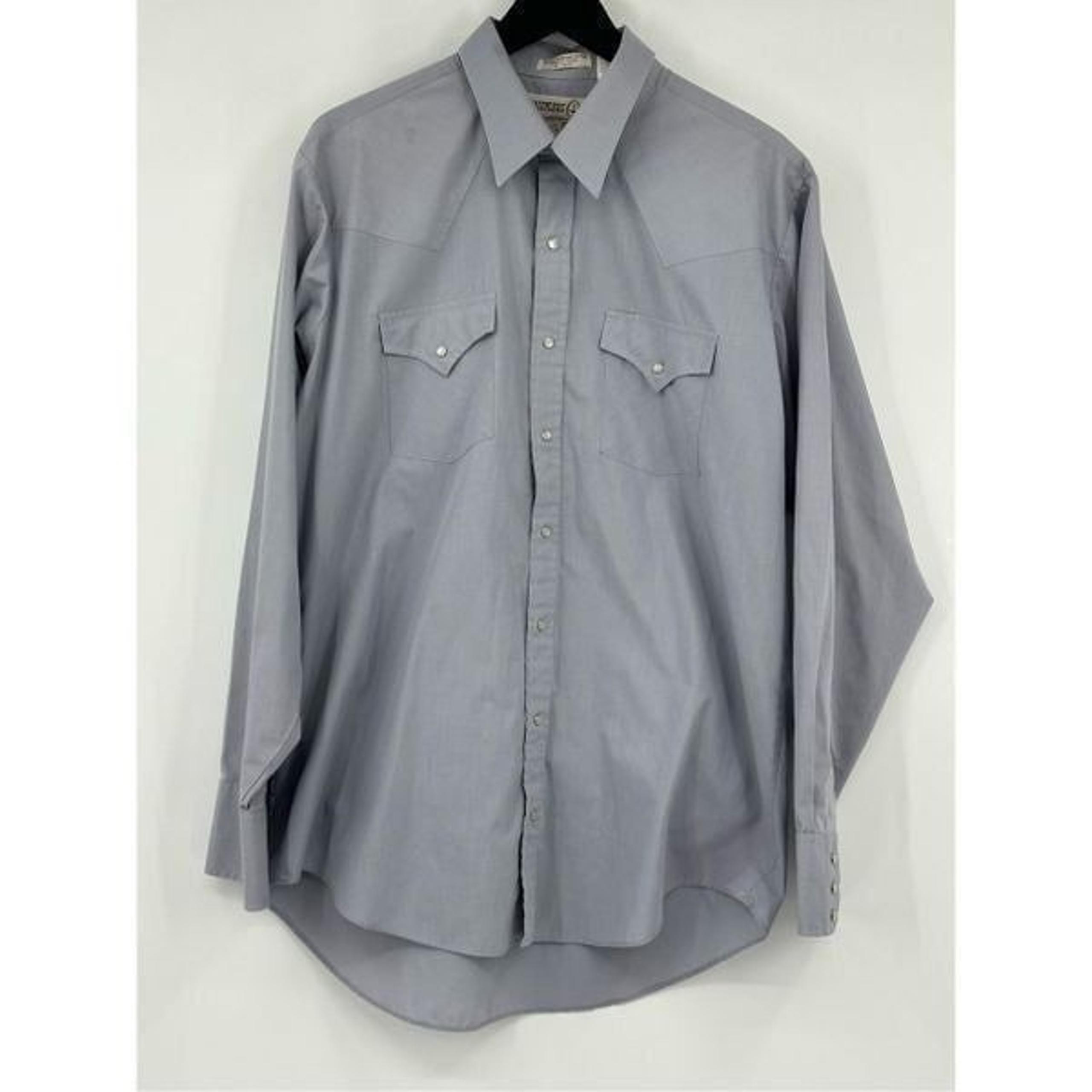 Sheplers gray long sleeve cowboy shirt with Pearl
Snaps Size 17-36 Tall
