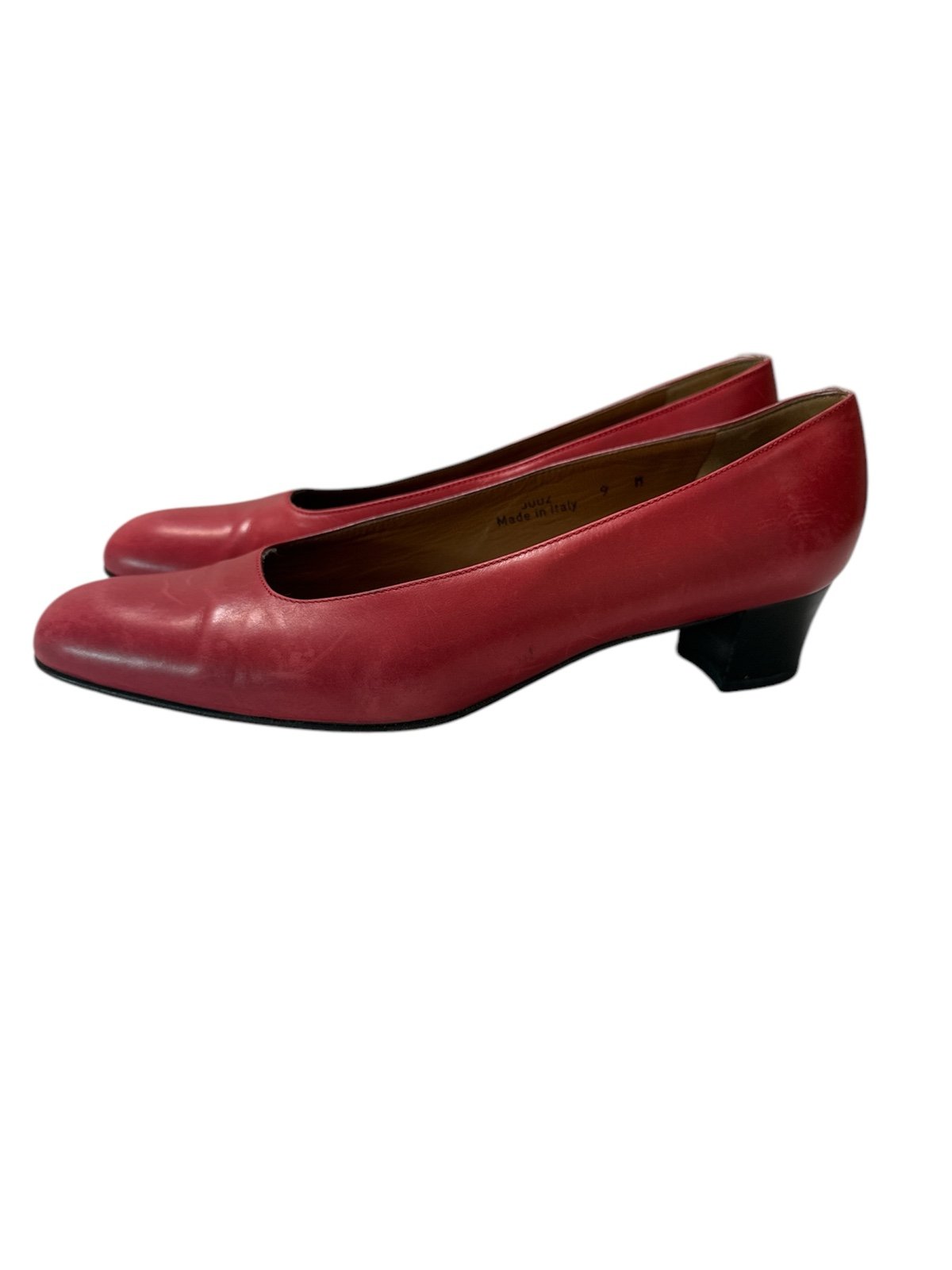 Vintage Coach Red leather pumps size 9