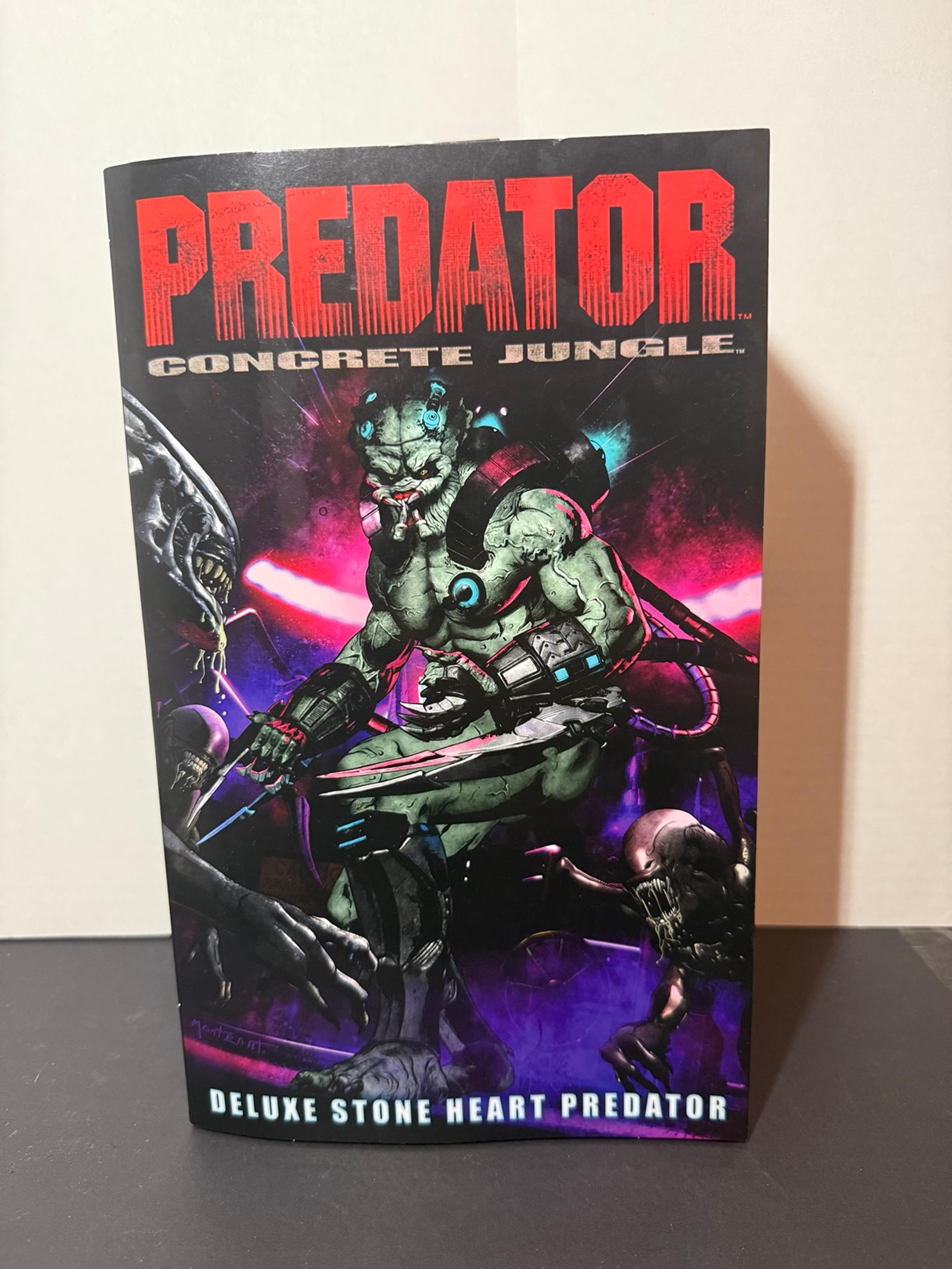 NECA Concrete Jungle Deluxe Stone Heart Predator Action Figure