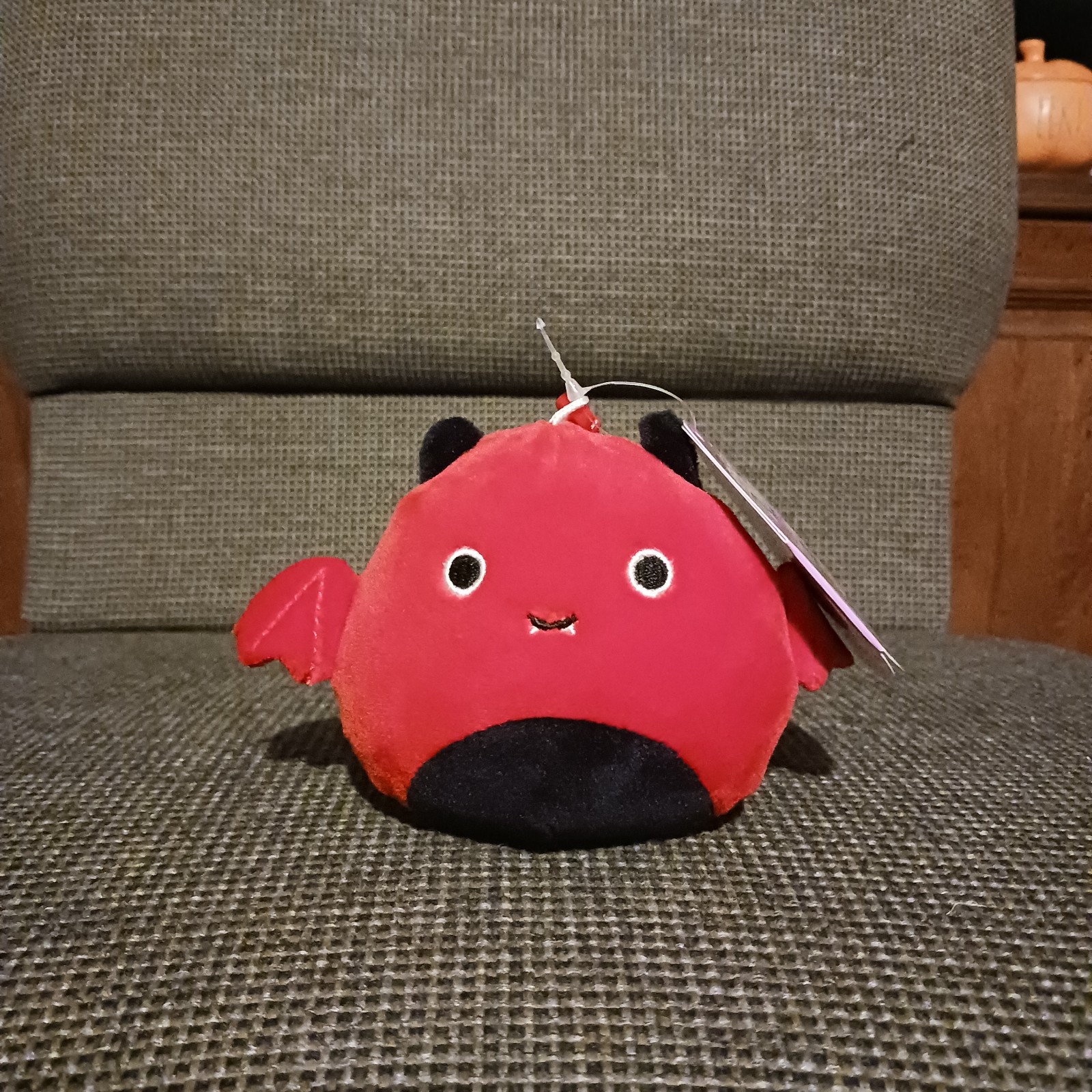 Clip Squishmallows Dante the Demon Stuffed Plush