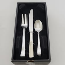 Onieda 24 Piece Zinc Stainless Steel Flatware Set Fork Knife Spoon