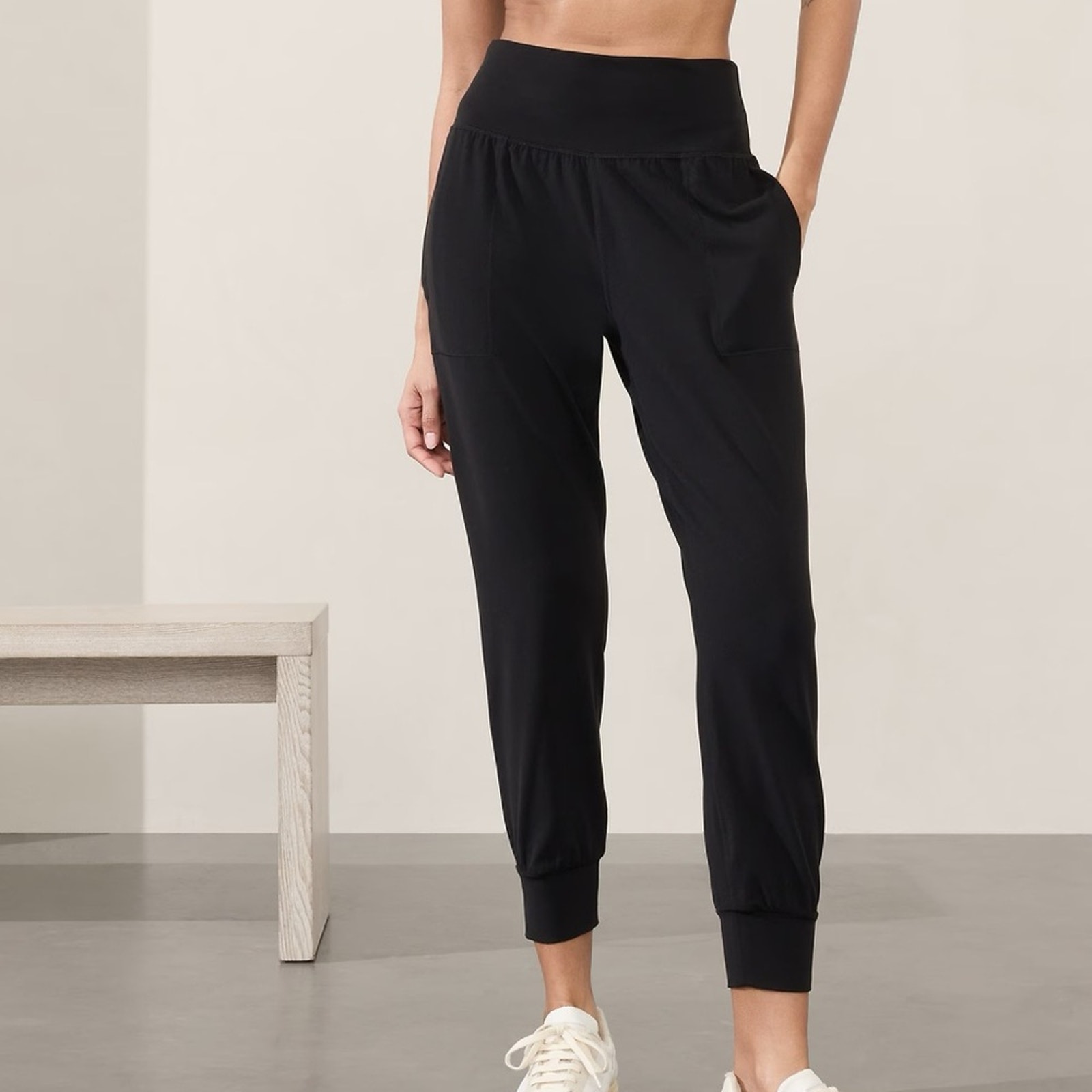 Athleta Salutation Joggers in Black