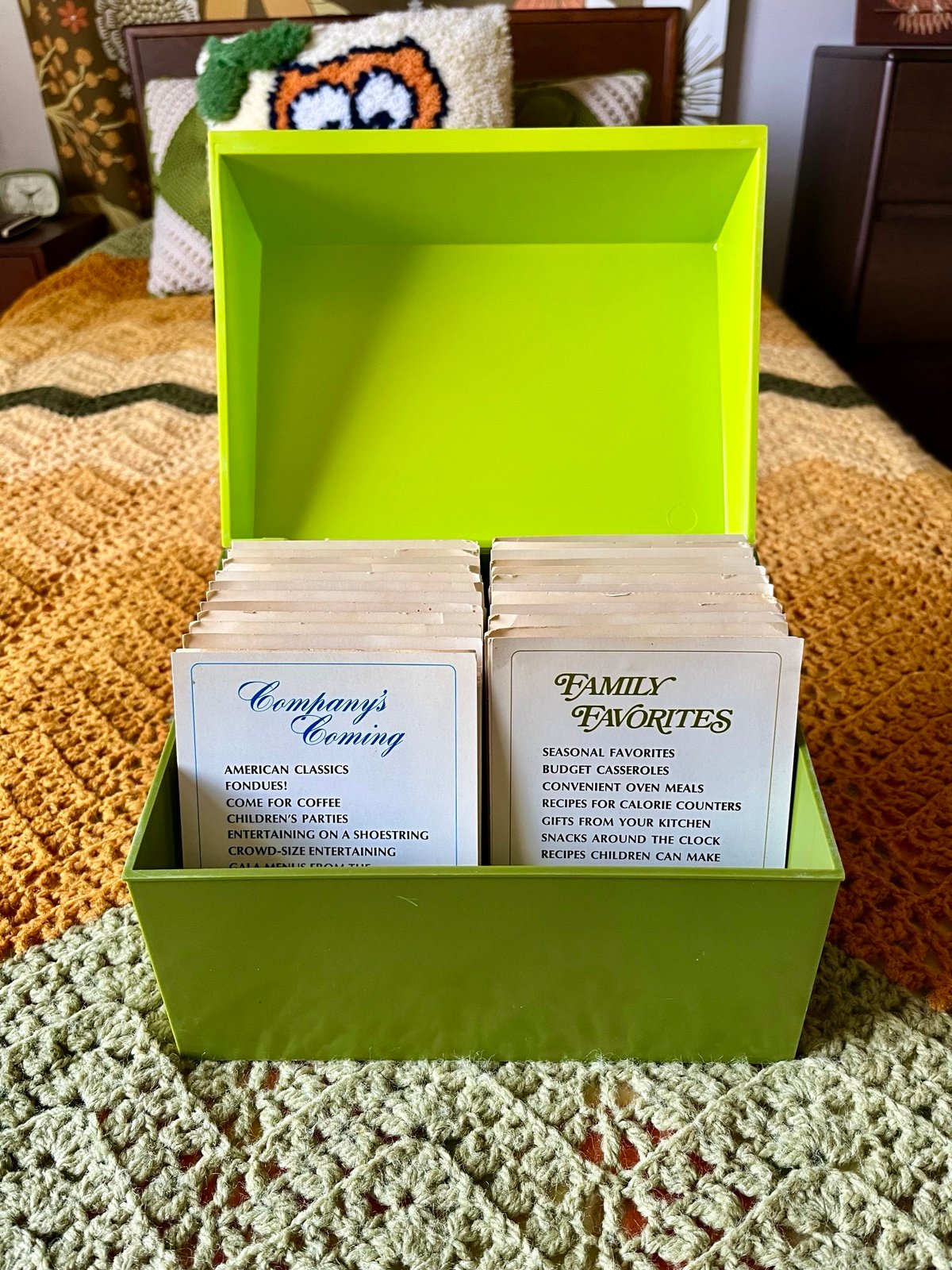 Vintage 70s Retro Betty Crocker Green Recipe Card Library Box Set