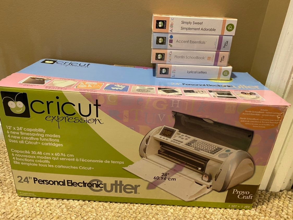 Cricut Expression with cartridges
