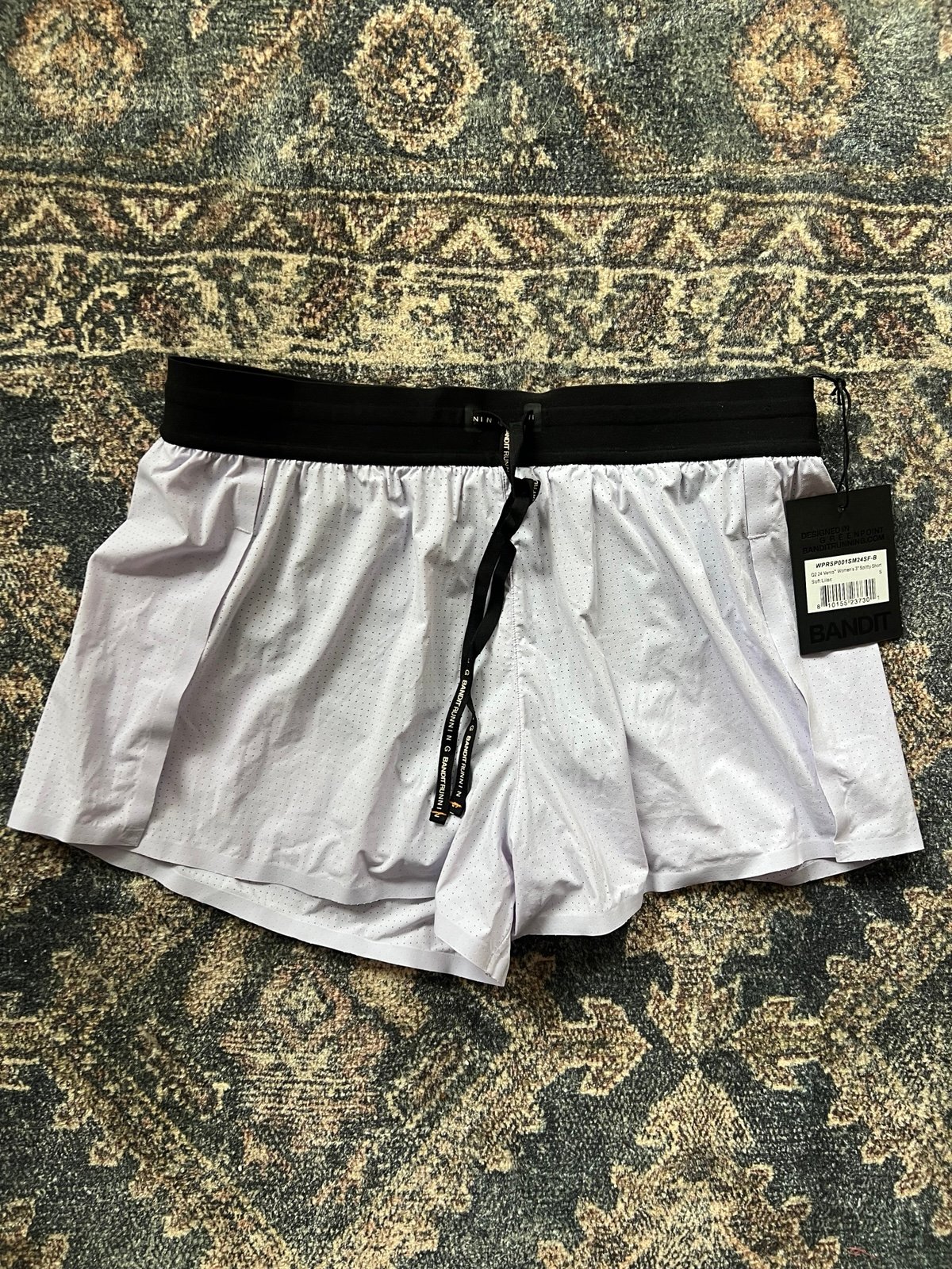 NWT Bandit Women’s Vento 3” Split Shorts Size S - Soft Lilac