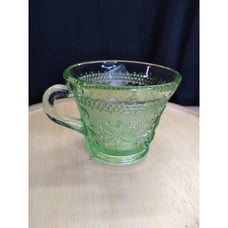 Vintage Tiara Indian Glass Punch Mugs