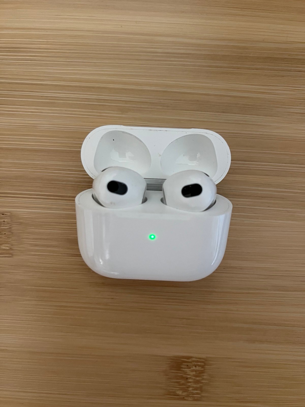 Apple AirPods 3rd Generation