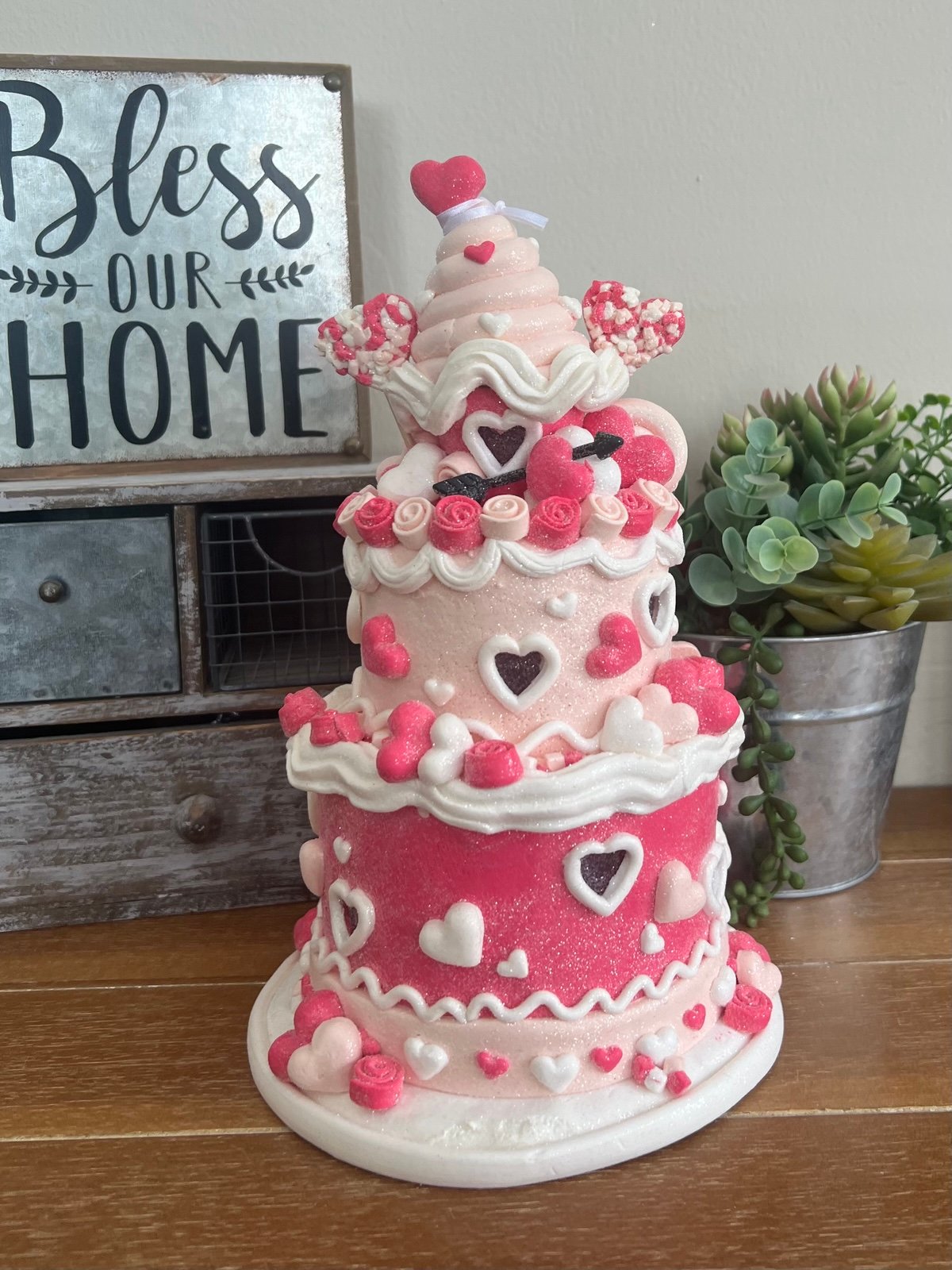 New Pink Hearts Gingerbread LED Light Cake House Valentines Day 12 tall