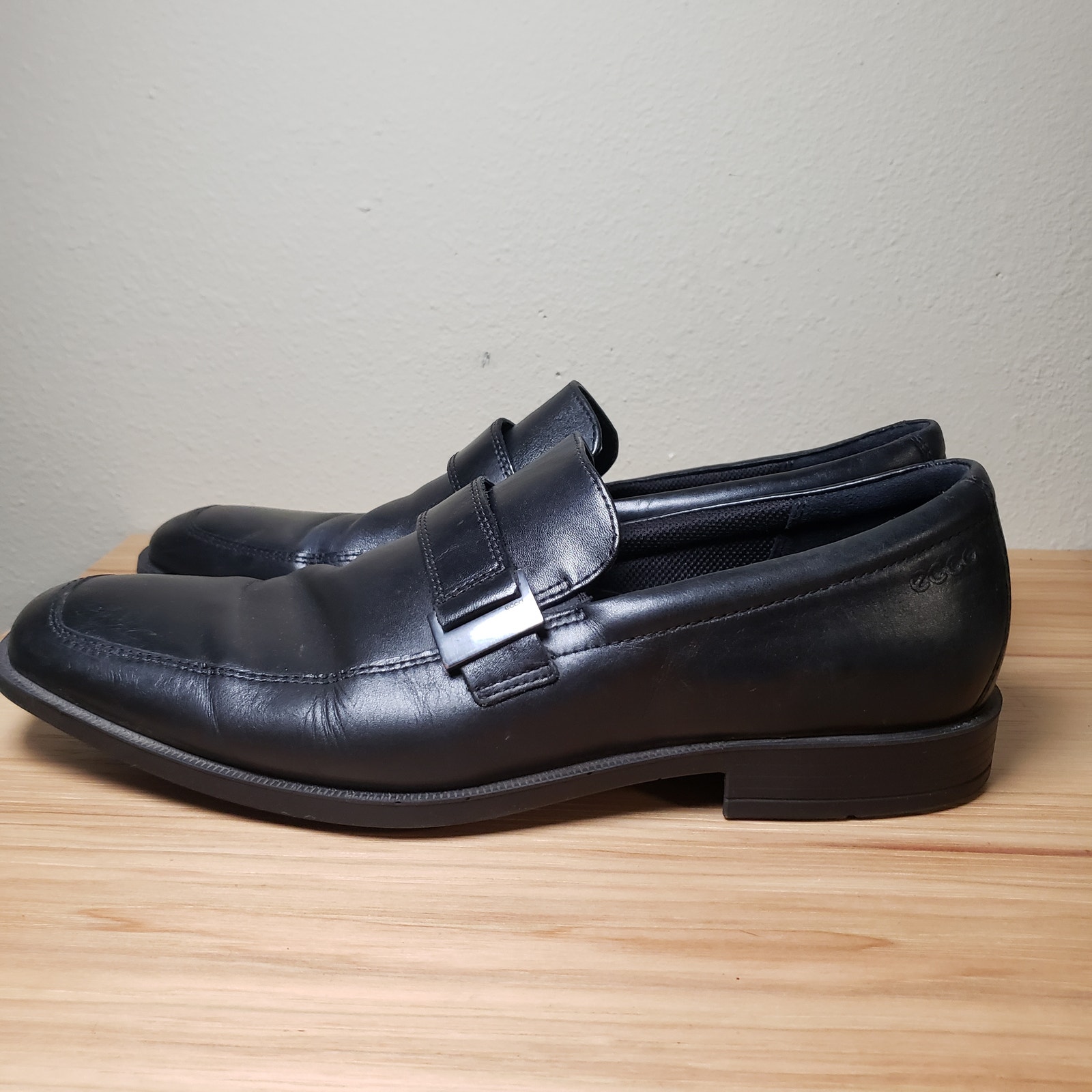 Ecco Men's Size 45 Buckle Strap Black Leather Loafer Slip On Dress Shoe Office